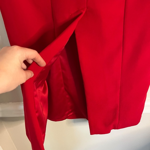 HOUSE OF CB Nayara Red Rose Maxi Skirt Size M - Picture 7 of 11